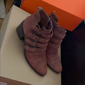 Lucky brand rust colored booties